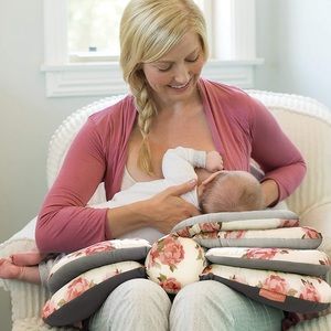 🤱🏼 Nursing pillow 🤱🏼
